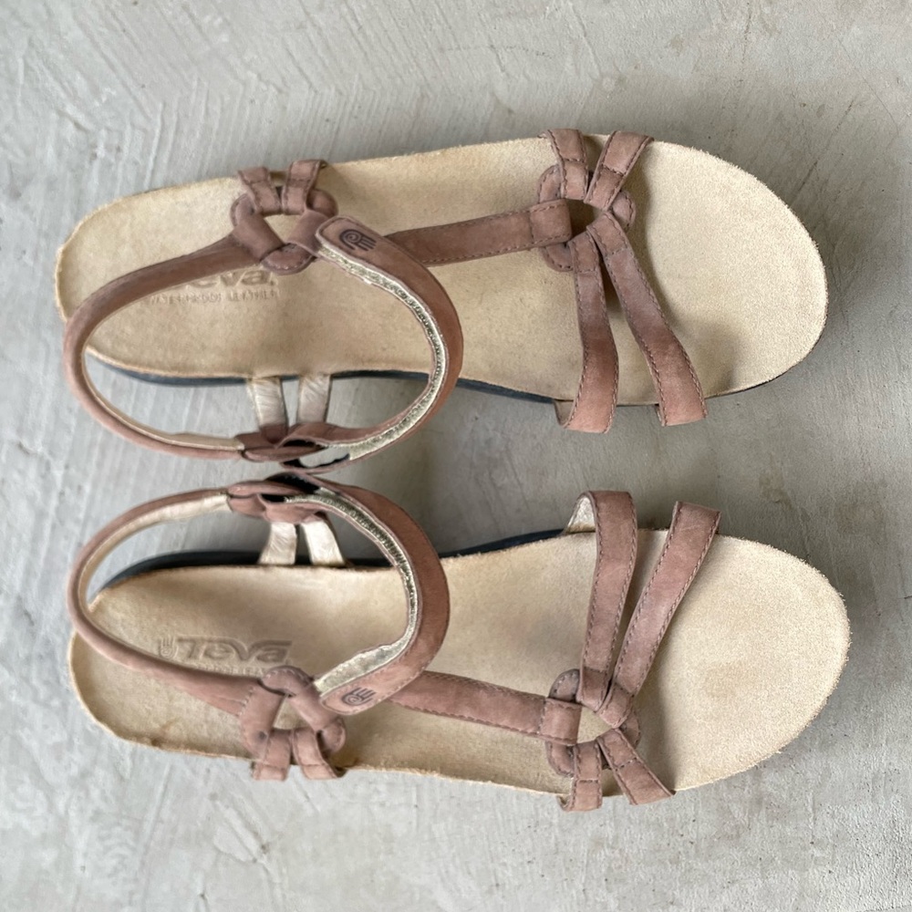 Teva | 'Ventura' Sandal